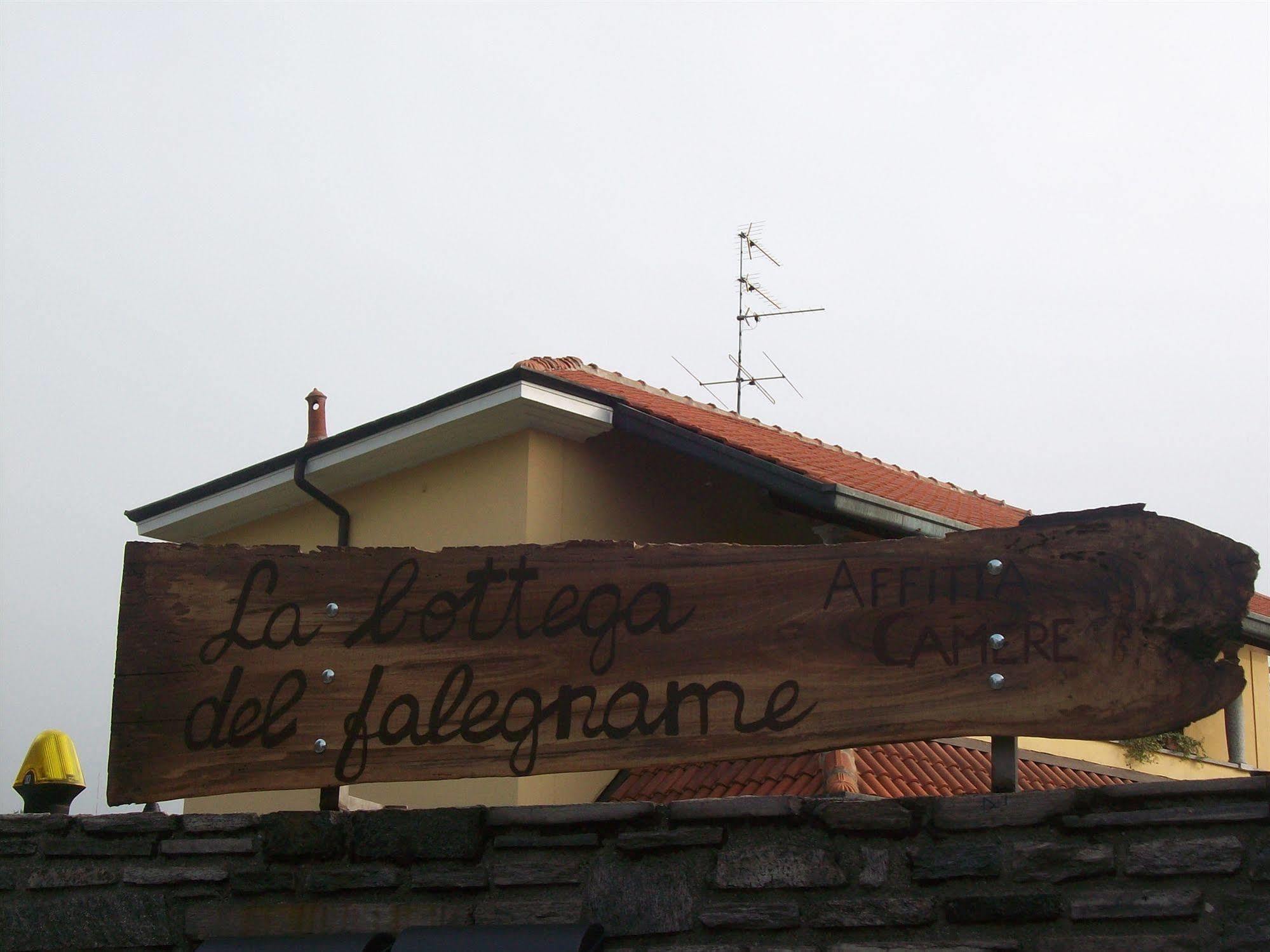 La Bottega Del Falegname Vanzaghello Exterior photo